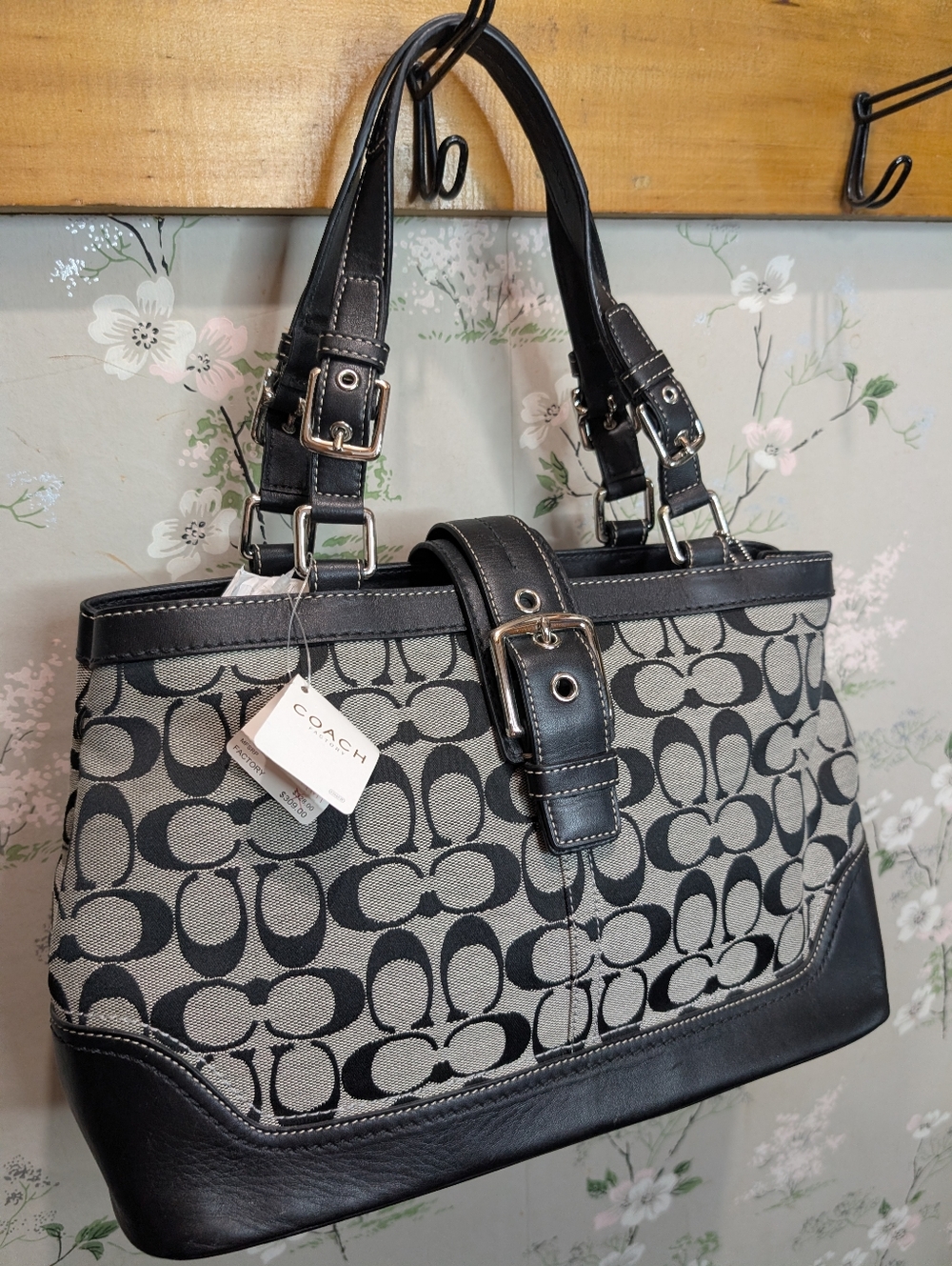 Vintage coach black and gray Hampton tote bag signature jacquard NWT - Picture 2 of 13